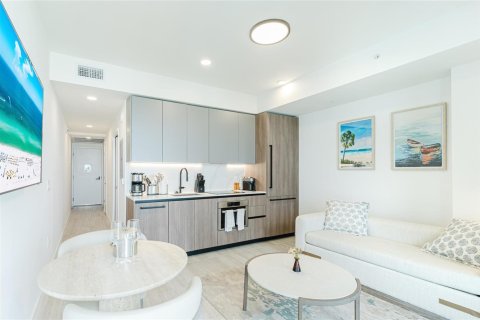 Condo in Miami Beach, Florida, 1 bedroom  № 2247094 - photo 5