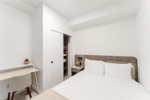 Condo in Miami Beach, Florida, 1 bedroom  № 2247094 - photo 13