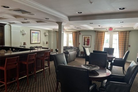 Copropriété à louer à Hollywood, Floride: 2 chambres, 106.56 m2 № 1978109 - photo 19