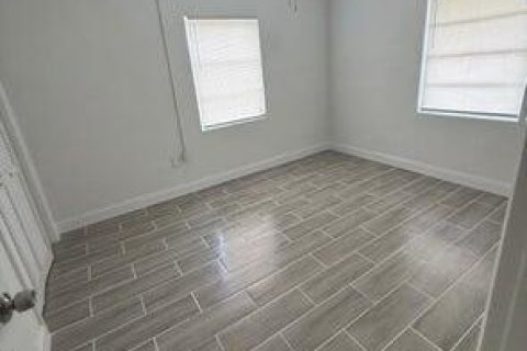 Apartment in St. Lucie, Florida 2 bedrooms, 122.91 sq.m. № 2086329