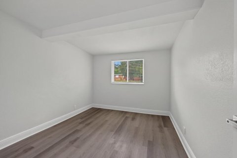 Villa ou maison à vendre à Largo, Floride: 2 chambres, 126.16 m2 № 2410584 - photo 28