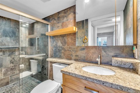 Condominio en venta en Deerfield Beach, Florida, 2 dormitorios, 76.18 m2 № 1947915 - foto 23