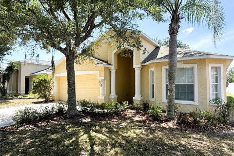 Casa en alquiler en Ruskin, Florida, 4 dormitorios, 167.32 m2 № 2100643 - foto 2