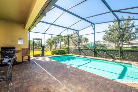 Casa en venta en Kissimmee, Florida, 5 dormitorios, 243.59 m2 № 1911433 - foto 22
