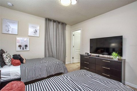 Casa en venta en Kissimmee, Florida, 5 dormitorios, 243.59 m2 № 1911433 - foto 30