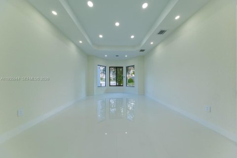 Купить виллу или дом в Мирамар, Флорида 5 спален, 312.24м2, № 1994081 - фото 30