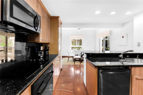 Condominio en venta en Miami Beach, Florida, 3 dormitorios, 254.92 m2 № 2154771 - foto 12