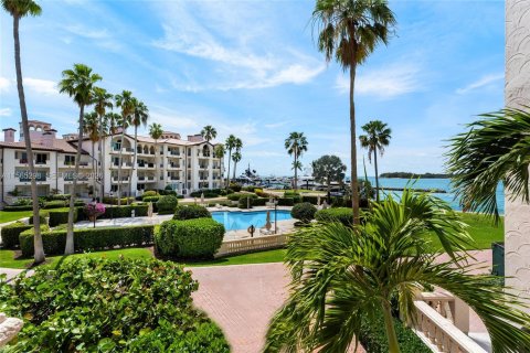 Condominio en venta en Miami Beach, Florida, 3 dormitorios, 254.92 m2 № 2154771 - foto 3