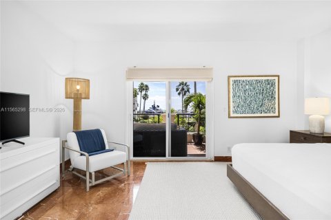 Condominio en venta en Miami Beach, Florida, 3 dormitorios, 254.92 m2 № 2154771 - foto 21
