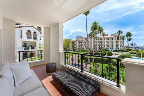 Condominio en venta en Miami Beach, Florida, 3 dormitorios, 254.92 m2 № 2154771 - foto 23