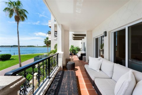 Condominio en venta en Miami Beach, Florida, 3 dormitorios, 254.92 m2 № 2154771 - foto 5