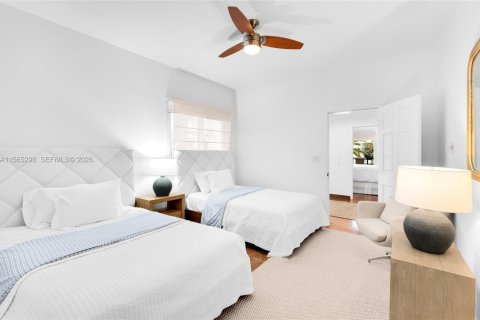 Condominio en venta en Miami Beach, Florida, 3 dormitorios, 254.92 m2 № 2154771 - foto 30