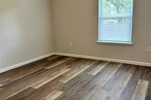 Condominio en alquiler en Gainesville, Florida, 2 dormitorios, 81.1 m2 № 1906091 - foto 10