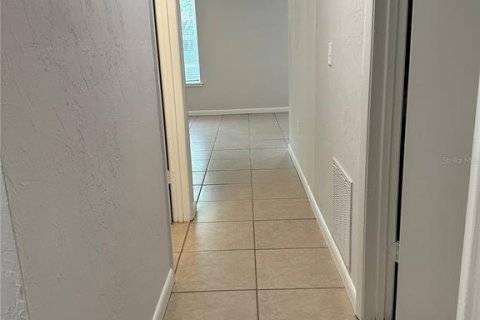 Condominio en alquiler en Gainesville, Florida, 2 dormitorios, 81.1 m2 № 1906091 - foto 14