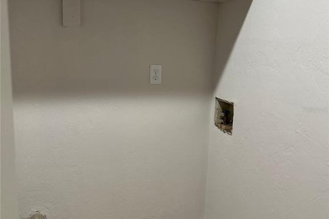 Condominio en alquiler en Gainesville, Florida, 2 dormitorios, 81.1 m2 № 1906091 - foto 9