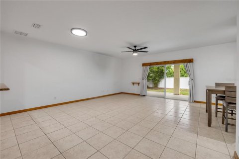 House in New Smyrna Beach, Florida 2 bedrooms, 136.75 sq.m. № 1822328 - photo 13