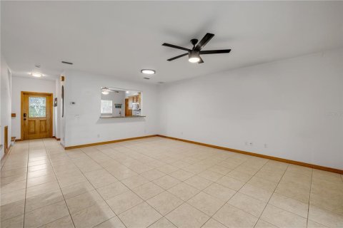 House in New Smyrna Beach, Florida 2 bedrooms, 136.75 sq.m. № 1822328 - photo 16