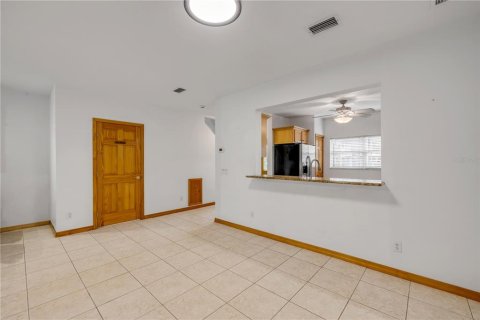 House in New Smyrna Beach, Florida 2 bedrooms, 136.75 sq.m. № 1822328 - photo 6