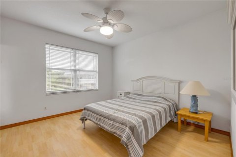 House in New Smyrna Beach, Florida 2 bedrooms, 136.75 sq.m. № 1822328 - photo 24
