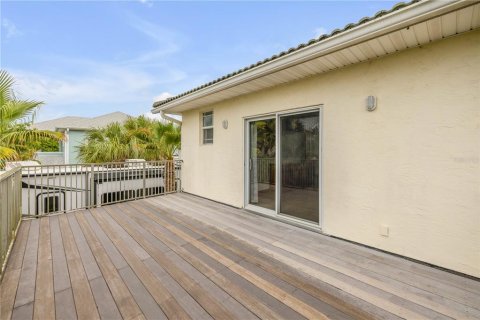 House in New Smyrna Beach, Florida 2 bedrooms, 136.75 sq.m. № 1822328 - photo 30