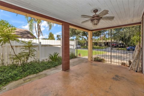 House in Orlando, Florida 3 bedrooms, 99.03 sq.m. № 2429599 - photo 17