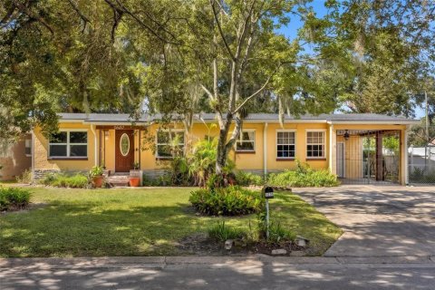 House in Orlando, Florida 3 bedrooms, 99.03 sq.m. № 2429599