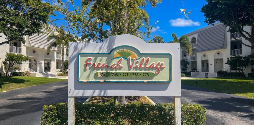 Condo in Boca Raton, Florida, 2 bedrooms № 1891242