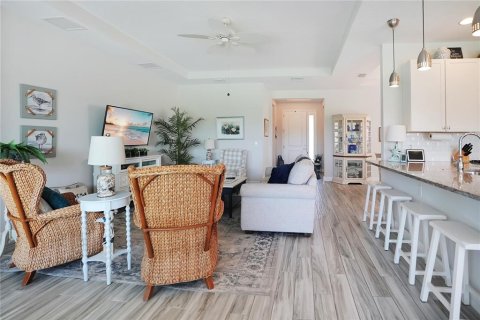 Villa ou maison à vendre à DeLand, Floride: 2 chambres, 171.78 m2 № 2389055 - photo 19