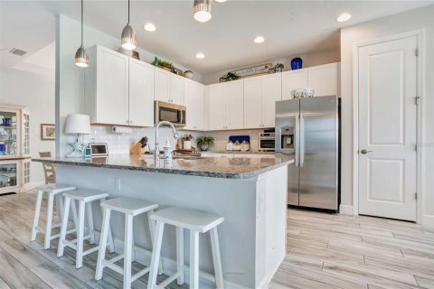 Villa ou maison à vendre à DeLand, Floride: 2 chambres, 171.78 m2 № 2389055 - photo 12