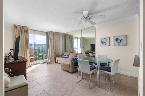 Copropriété à vendre à Pompano Beach, Floride: 1 chambre, 58.53 m2 № 2084388 - photo 28