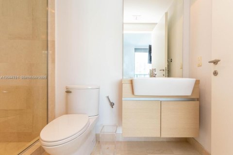 Снять в аренду кондоминиум в Майами, Флорида 2 спальни, 142.98м2, № 2270042 - фото 21
