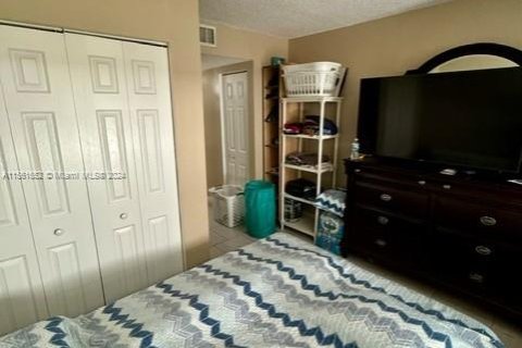 Condo in Deerfield Beach, Florida, 1 bedroom  № 1763755 - photo 7
