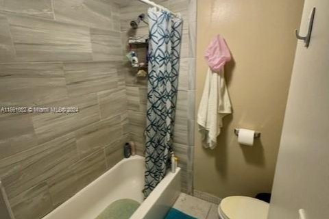 Condo in Deerfield Beach, Florida, 1 bedroom  № 1763755 - photo 5