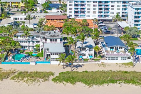 Condo in Lauderdale-by-the-Sea, Florida, 1 bedroom  № 1683567 - photo 19