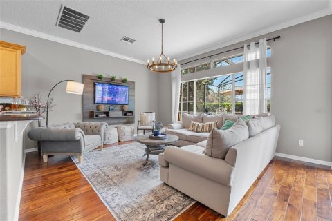 House in Sanford, Florida 5 bedrooms, 328.04 sq.m. № 1734351 - photo 20