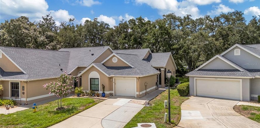 Villa ou maison à New Port Richey, Floride 2 chambres, 144.28 m2 № 2349560