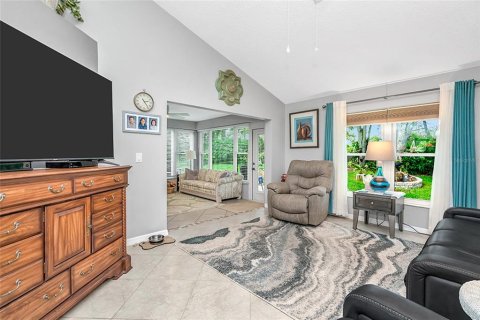 Villa ou maison à vendre à New Port Richey, Floride: 2 chambres, 144.28 m2 № 2349560 - photo 28