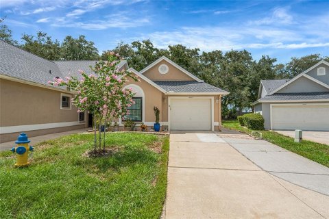 Villa ou maison à vendre à New Port Richey, Floride: 2 chambres, 144.28 m2 № 2349560 - photo 9