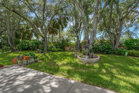 Villa ou maison à vendre à New Port Richey, Floride: 2 chambres, 144.28 m2 № 2349560 - photo 17