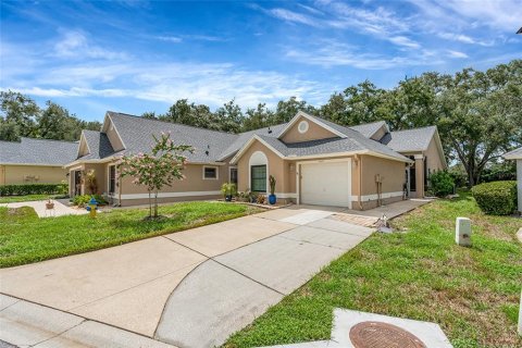 Villa ou maison à vendre à New Port Richey, Floride: 2 chambres, 144.28 m2 № 2349560 - photo 12
