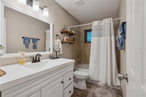 Casa en venta en Tavares, Florida, 2 dormitorios, 106.09 m2 № 2223389 - foto 16