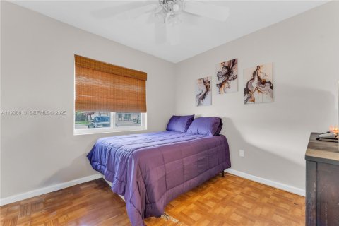 Villa ou maison à vendre à Miami Gardens, Floride: 4 chambres, 147.16 m2 № 1994717 - photo 23