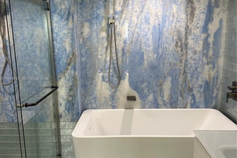 Снять в аренду кондоминиум в Майами, Флорида 2 спальни, 114.27м2, № 2004705 - фото 11