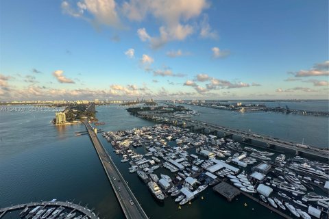 Снять в аренду кондоминиум в Майами, Флорида 2 спальни, 114.27м2, № 2004705 - фото 3