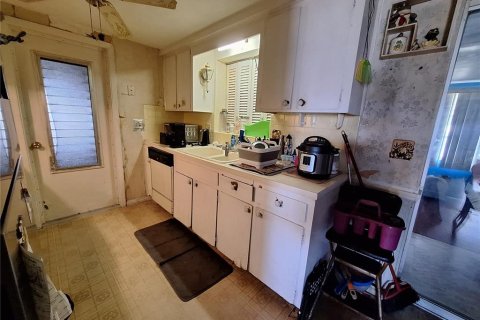 House in New Port Richey, Florida 2 bedrooms, 104.79 sq.m. № 1893731 - photo 17