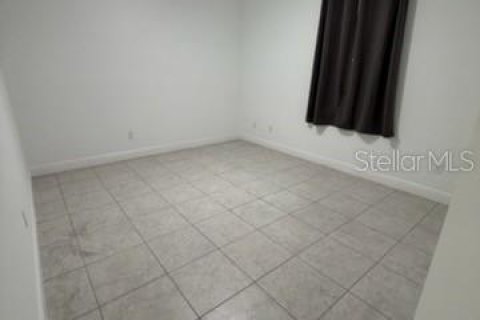House in Sun City Center, Florida 4 bedrooms, 269.23 sq.m. № 2236566 - photo 5