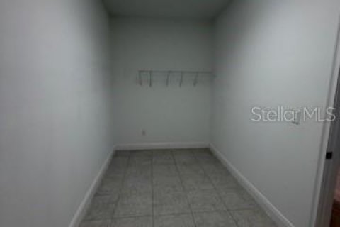 House in Sun City Center, Florida 4 bedrooms, 269.23 sq.m. № 2236566 - photo 13