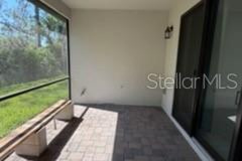 House in Sun City Center, Florida 4 bedrooms, 269.23 sq.m. № 2236566 - photo 24