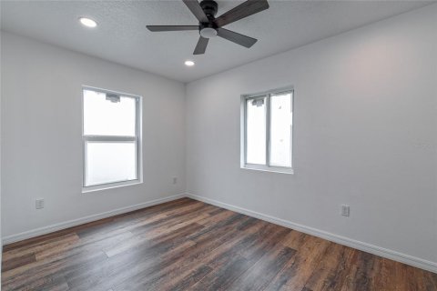 Villa ou maison à louer à Orlando, Floride: 3 chambres, 160.72 m2 № 2383883 - photo 26