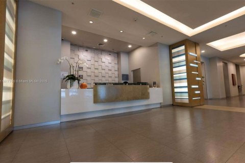 Copropriété à vendre à Miami, Floride: 1 chambre, 77.85 m2 № 1774556 - photo 20
